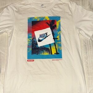 Nike (Never Worn) Heatwave Graphic Tee.